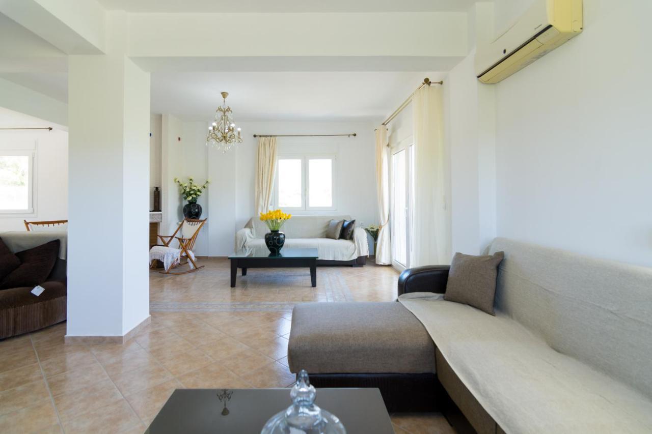 Stratos Palace Elia  Extérieur photo